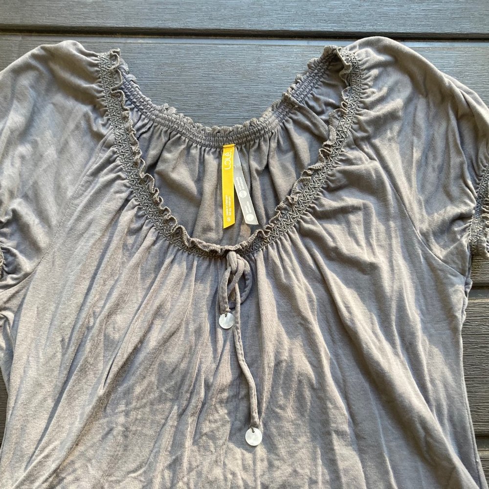 Lolë S Gray Babydoll Stretch Top